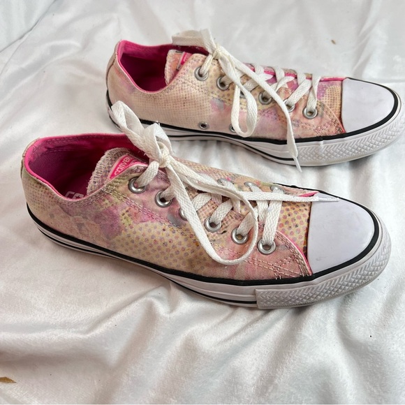 Converse Chuck Taylor Low Top Floral Multicolor Sneakers Women’s Size 8 - Picture 5 of 10